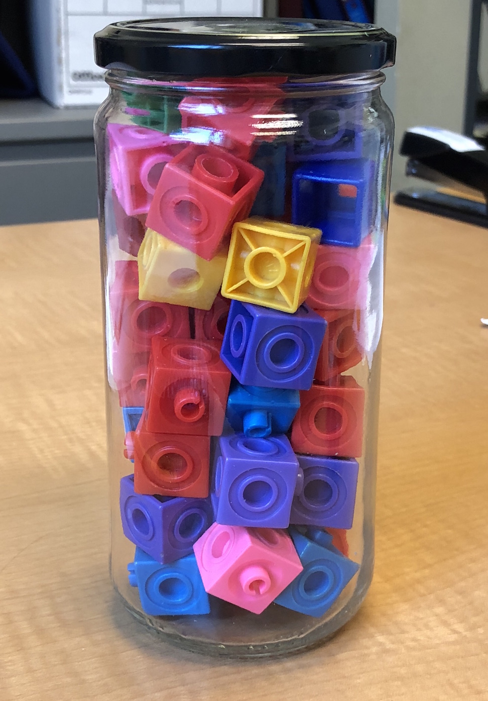<p>jar of cubes</p>
