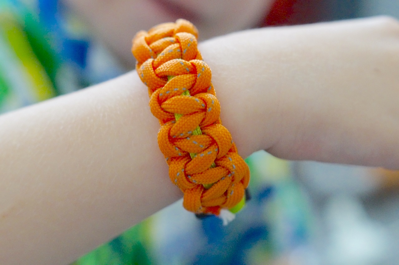<p>Bracelets</p>
